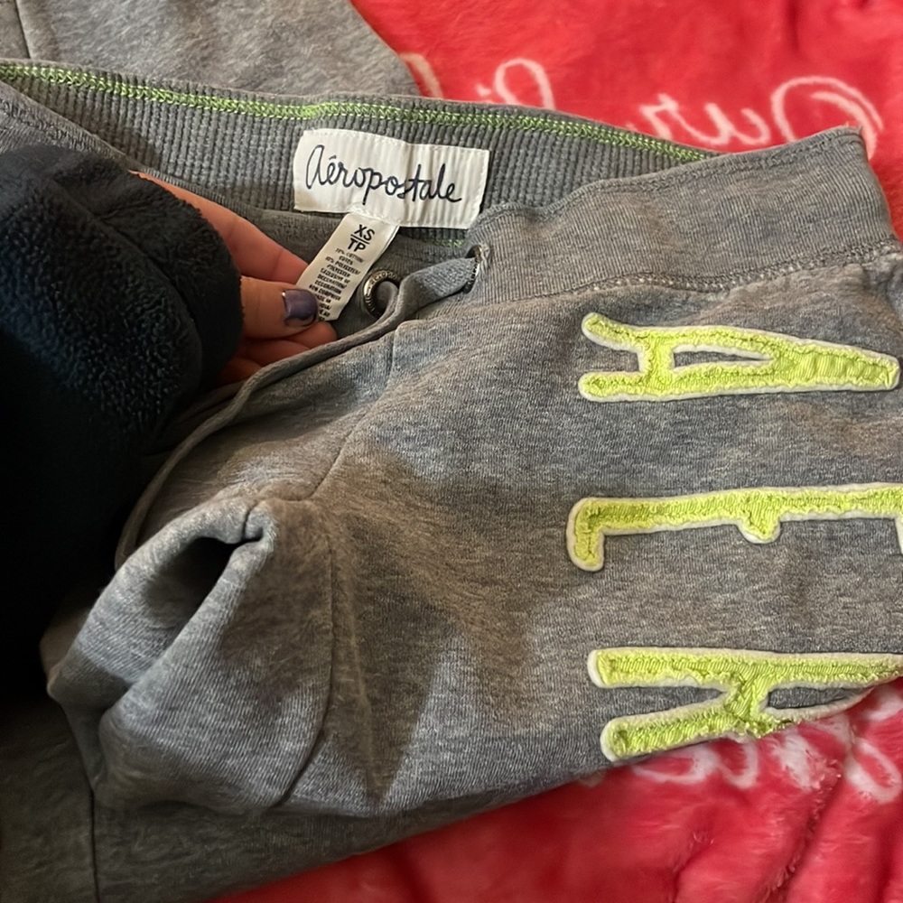 Sweatpants - Picture 3 of 3
